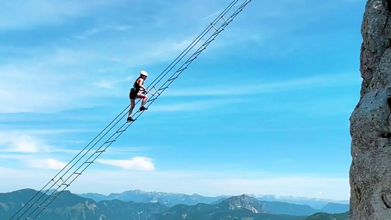 Embedded thumbnail for I migliori video del 2023 (Parte 97) || ✪ Stern DuTube momenti insoliti