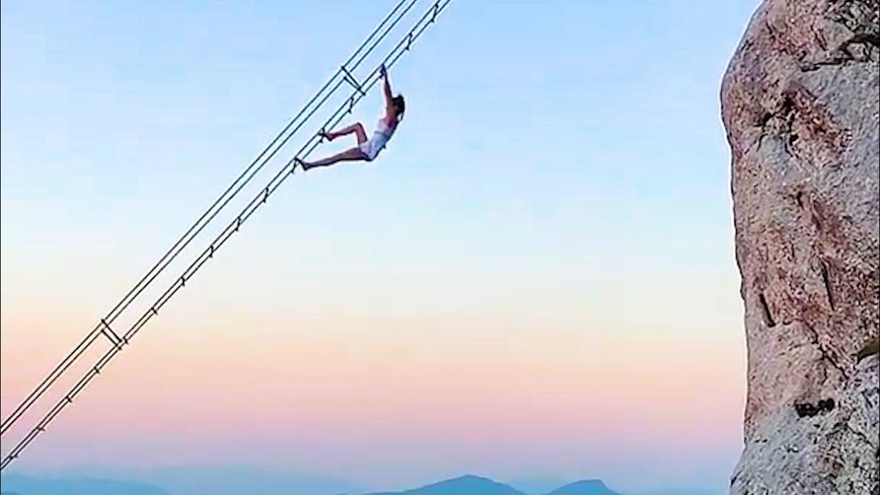 Embedded thumbnail for I migliori video (Parte 93) || ✪ Stern DuTube trucchi esilaranti di cani