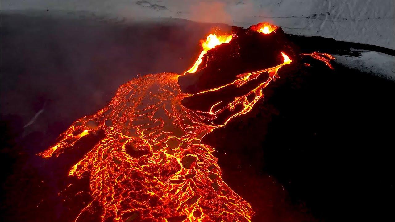 Embedded thumbnail for Die besten Videos Teil 38 || ✪ Stern DuTube | Video virali di animali 2025