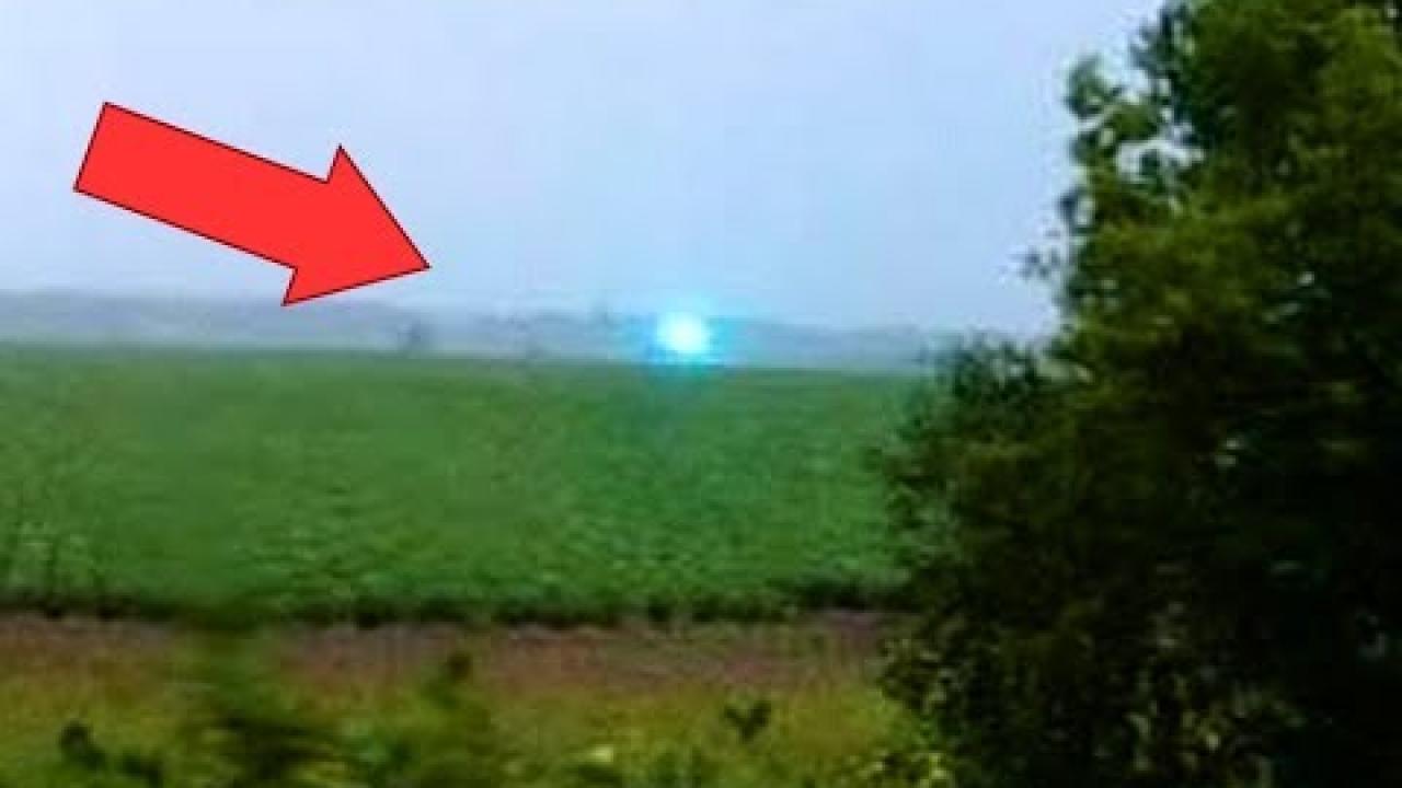 Embedded thumbnail for Kugelblitze: Realität oder Mythos? Augenzeugen erzählen ihre Geschichten + lustige Tiervideos